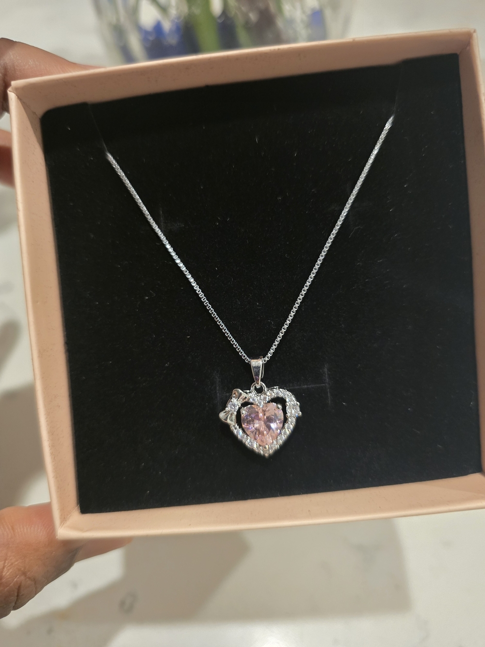 Heart Pendant Necklace in Silver & Pink Like New